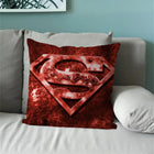 Coussin Superman Rouge – Logo Texturé Rouge